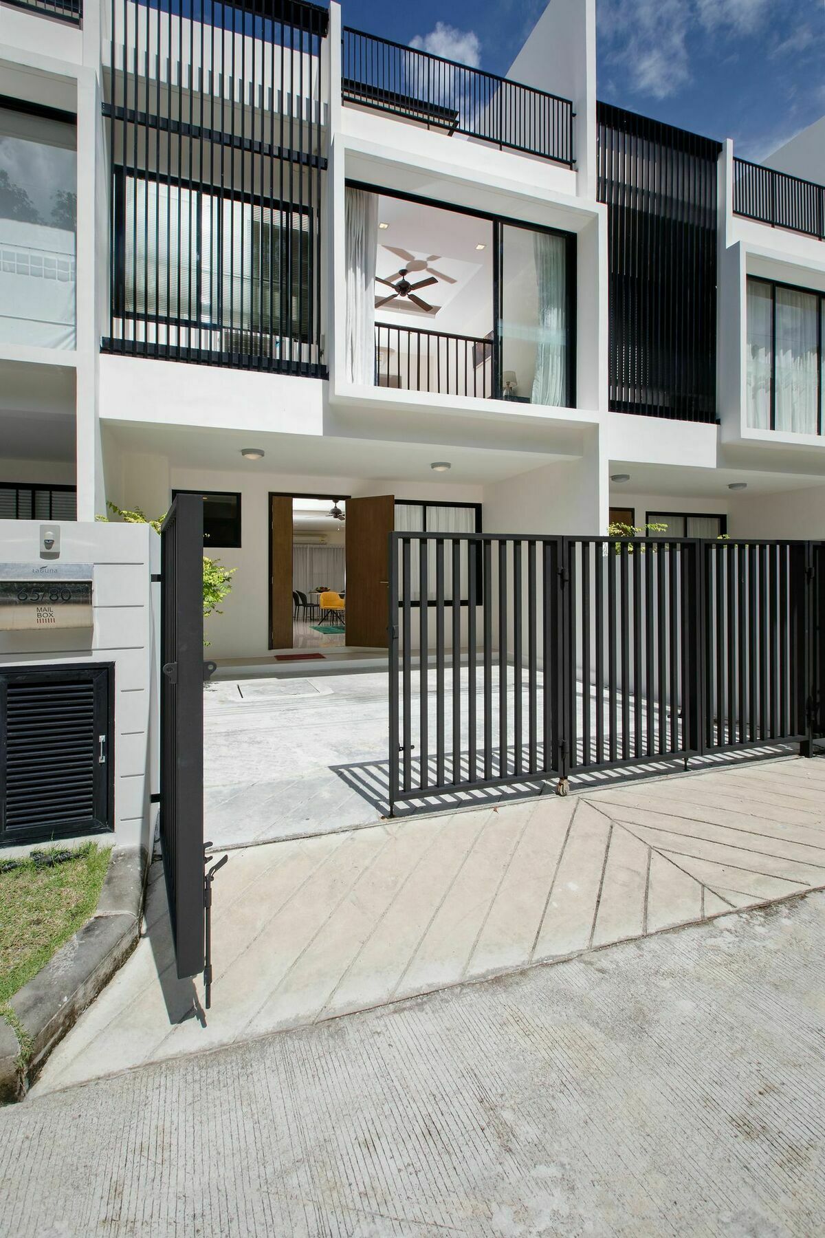 Laguna Townhome Bangtao Phuket Exteriör bild